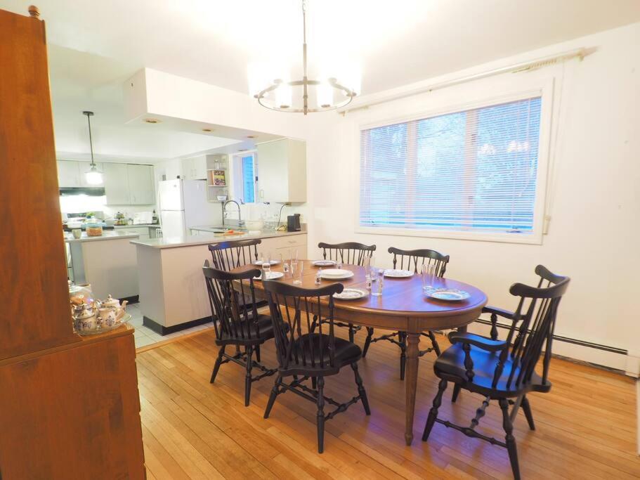 Casa Al Mare Beachfront Retreat King Bed Near Yale * East Haven
