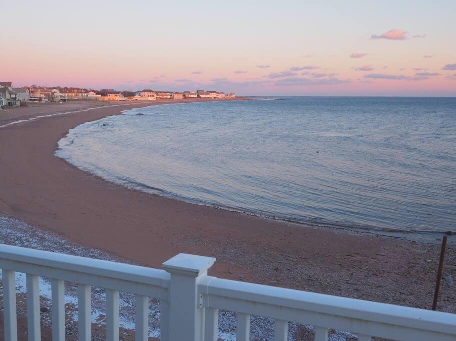 Villa Casa Al Mare Beachfront Retreat King Bed Near Yale *